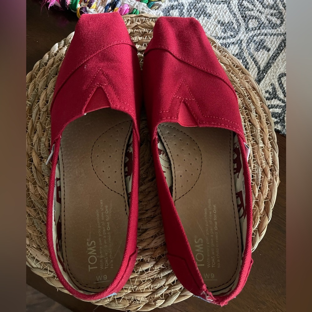 TOMS red shoes